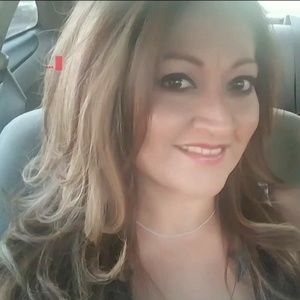 Meet your Posher, Eileen